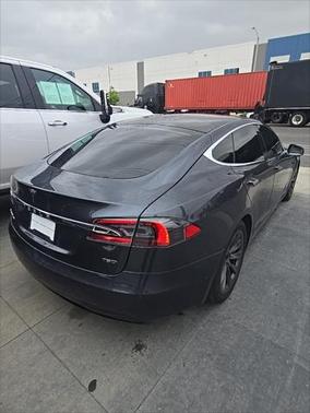 2018 Tesla Model S 75D