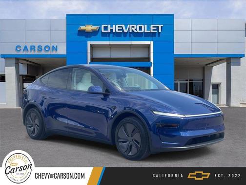 2026 Tesla Model Y Premium