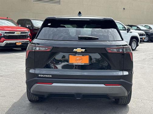 Mosaic Black Metallic 2025 Chevrolet Equinox 1LT