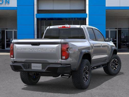 Sterling Gray Metallic 2026 Chevrolet Colorado ZR2