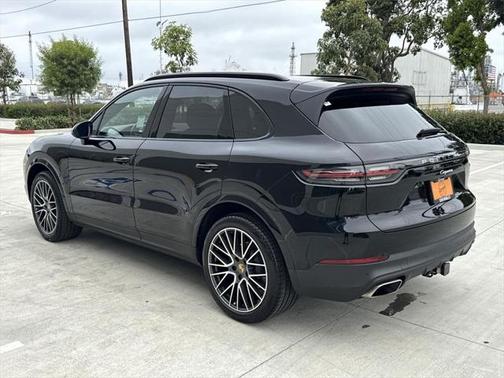 2021 Porsche Cayenne Base