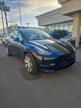 2021 Tesla Model Y Long Range Dual Motor All-Wheel Drive