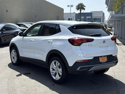 Summit White 2025 Buick Encore GX Preferred