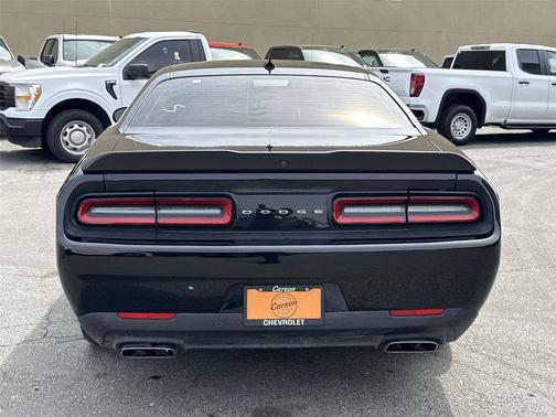 Pitch Black Clearcoat 2023 Dodge Challenger R/T