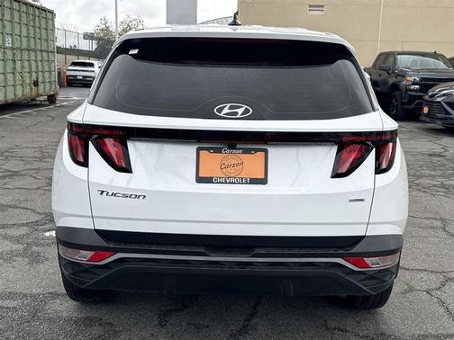 2024 Hyundai TUCSON SE