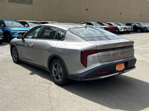 Steel Gray 2025 Kia K4 LXS