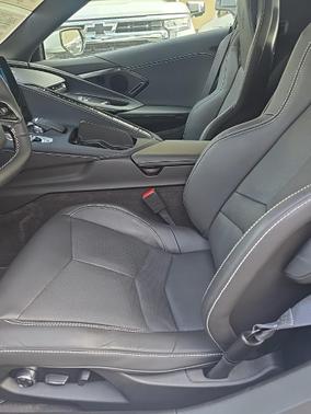 2024 Chevrolet Corvette Stingray w/2LT