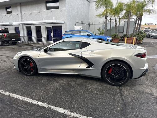 2024 Chevrolet Corvette Stingray w/2LT