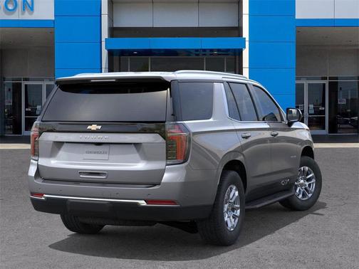 2025 Chevrolet Tahoe LS