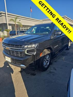 2023 Chevrolet Suburban LT