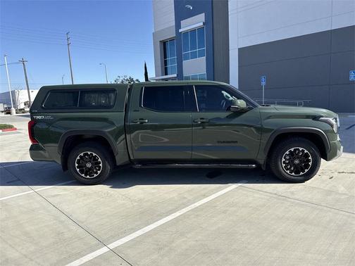 2023 Toyota Tundra SR5
