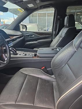 2023 Cadillac Escalade Premium Luxury