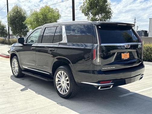2023 Cadillac Escalade Premium Luxury