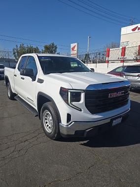 2023 GMC Sierra 1500 Pro