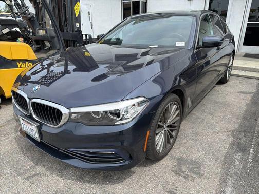 Imperial Blue Metallic 2017 BMW 530 530i