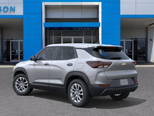 Sterling Gray Metallic 2026 Chevrolet Trailblazer LS