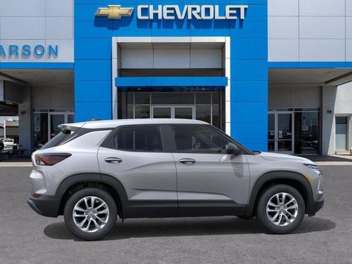 Sterling Gray Metallic 2026 Chevrolet Trailblazer LS