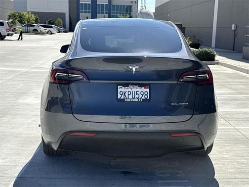 2023 Tesla Model Y Long Range Dual Motor All-Wheel Drive