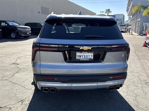 2024 Chevrolet Traverse LT