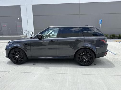 2022 Land Rover Range Rover Sport HSE Silver Edition