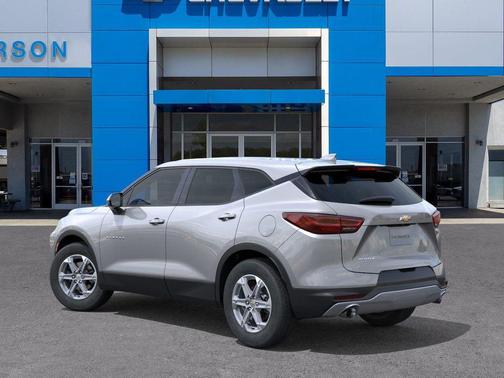 Sterling Gray Metallic 2026 Chevrolet Blazer 2LT