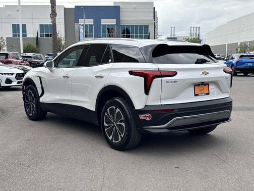 Pearl 2024 Chevrolet Blazer EV eAWD LT