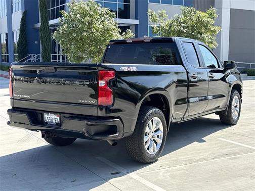 2021 Chevrolet Silverado 1500 Custom
