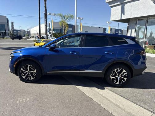 2025 Kia Sportage EX