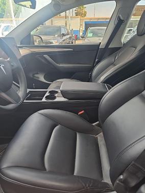 2024 Tesla Model Y Long Range Single Motor Rear-Wheel Drive