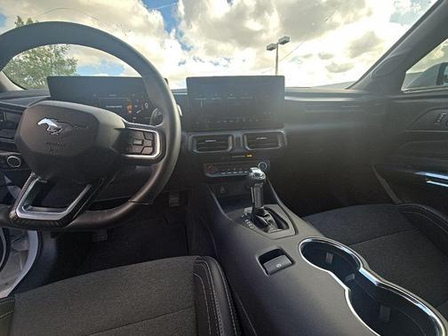 OXFORD WHITE 2025 Ford Mustang EcoBoost