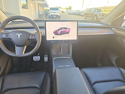 2023 Tesla Model Y Performance Dual Motor All-Wheel Drive