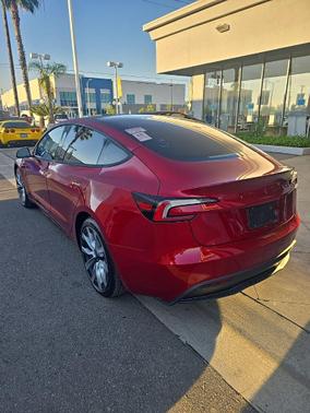 2025 Tesla Model 3 Long Range