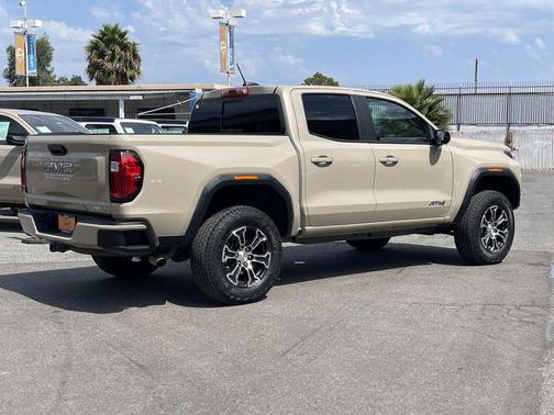 Desert Sand Metallic 2024 GMC Canyon AT4