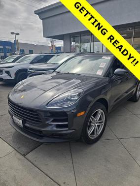 2020 Porsche Macan Base