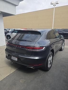 2020 Porsche Macan Base