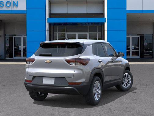Sterling Gray Metallic 2026 Chevrolet Trailblazer LS