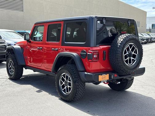 Firecracker Red Clearcoat 2025 Jeep Wrangler Rubicon