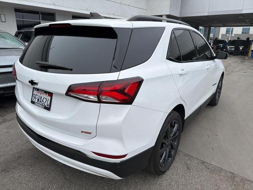 2022 Chevrolet Equinox FWD RS