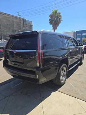 2020 Cadillac Escalade ESV Luxury