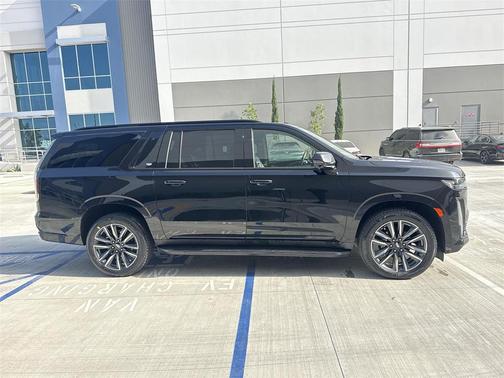 2023 Cadillac Escalade ESV Sport