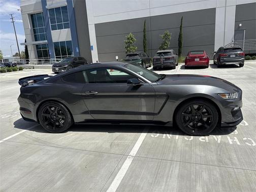 2019 Ford Shelby GT350 Base