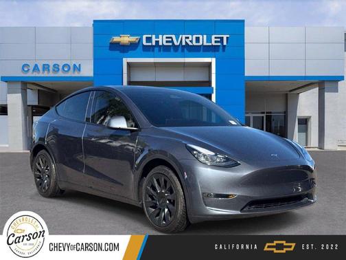 2023 Tesla Model Y Long Range Dual Motor All-Wheel Drive