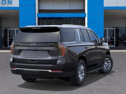 2026 Chevrolet Tahoe LS