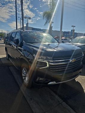 2024 Chevrolet Suburban LT