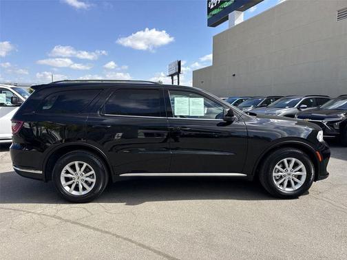DB Black Clearcoat 2023 Dodge Durango SXT RWD