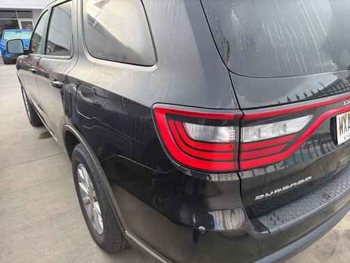 DB Black Clearcoat 2023 Dodge Durango SXT RWD