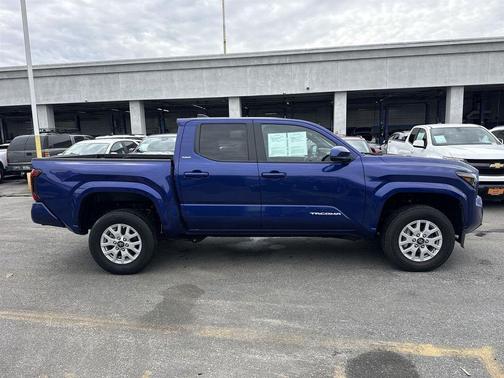 2024 Toyota Tacoma SR5