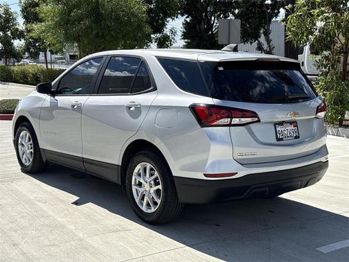 2022 Chevrolet Equinox LS