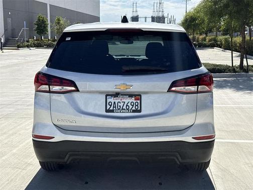 2022 Chevrolet Equinox LS