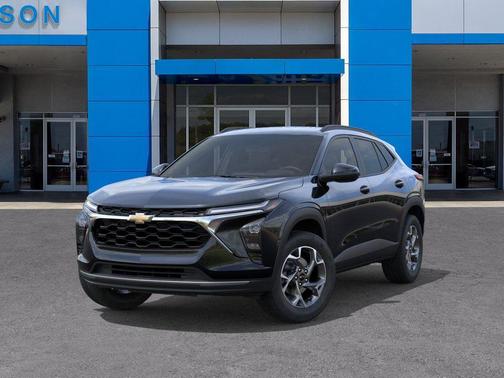 Mosaic Black Metallic 2026 Chevrolet Trax LT